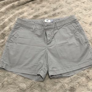 Old Navy Grey Short Women’s size 10